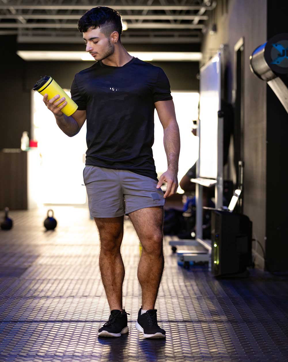 How Ice Shaker Bottles Can Help You Stay Hydrated & Boost Your Productivity