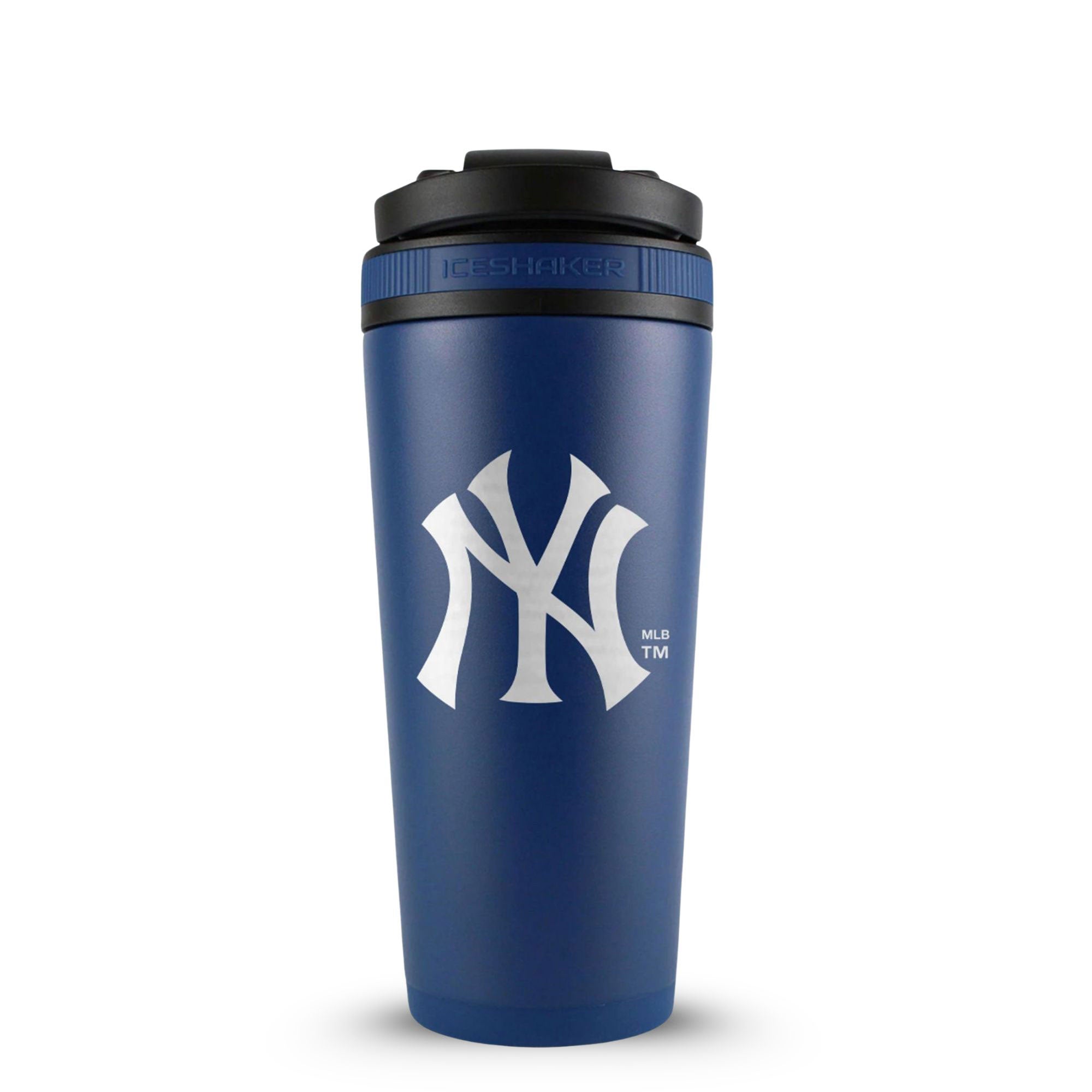 Navy 26oz Ice Shaker with the New York Yankees logo engraved on the back of it.